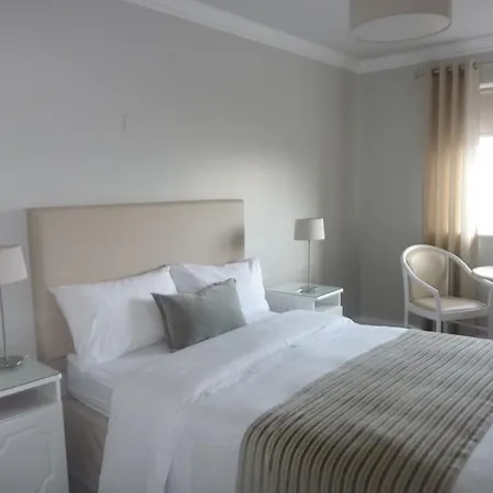 Westwinds Guestlodge Panzió 3*