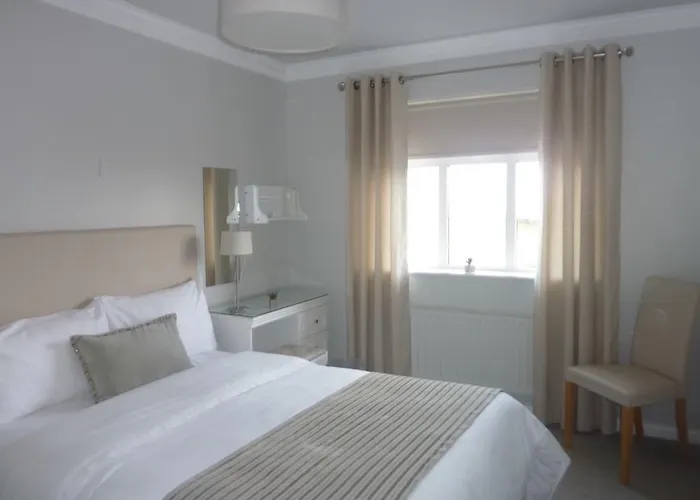 Bed & Breakfast Westwinds Guestlodge 3*